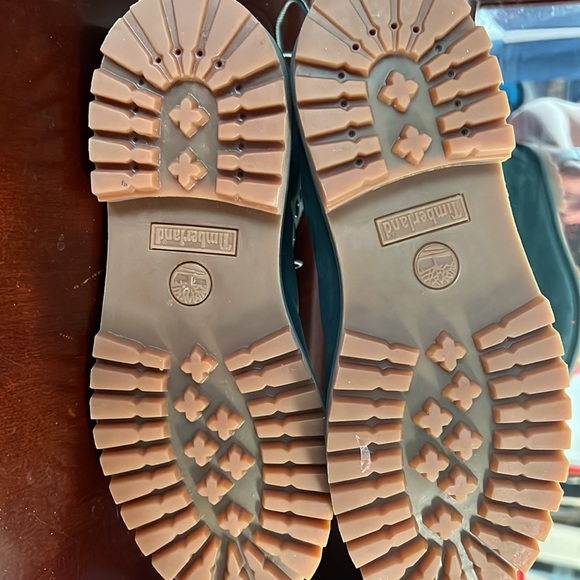 Timberland boots, junior size 6, EU 39 - Picture 3 of 4